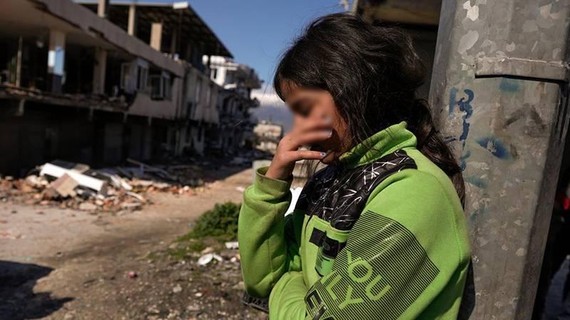 Deprem bölgesinde görev yapan gönüllüler, kadınların ihtiyaçlarını rahatça dile getiremediğini belirtiyor.