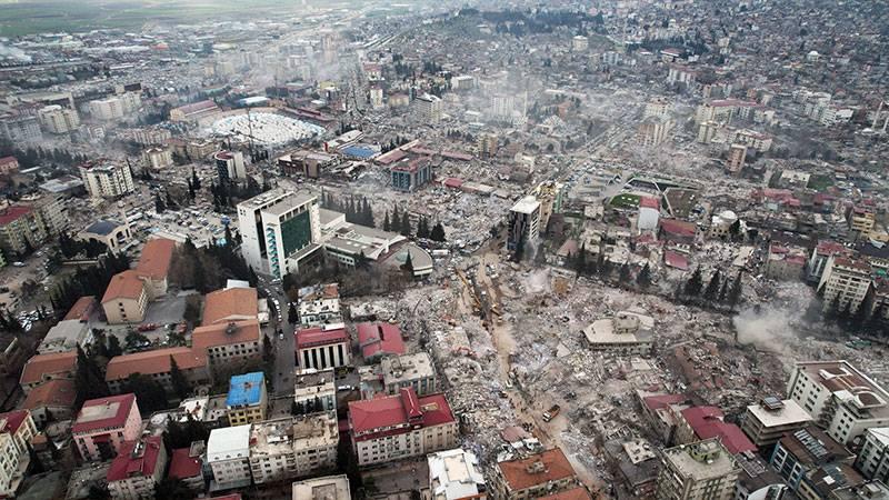 TMMOB Şehir Plancıları Odası İstanbul Şubesi Başkanı: Fay hattına, zayıf zemine bina yapmanın sonucunu yaşıyoruz