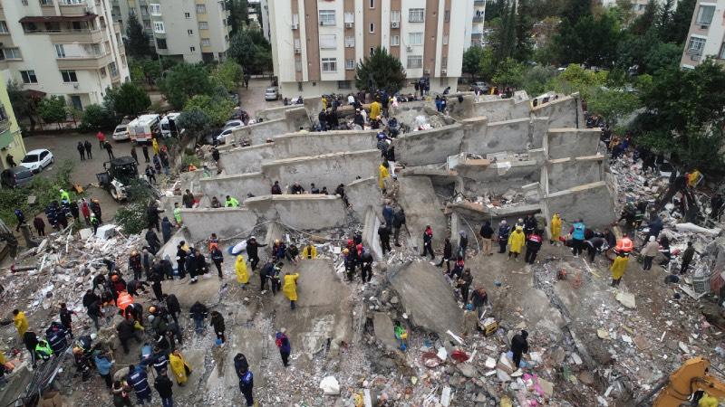 Türkiye'de ve dünyada en uzun enkaz altında kalma süreleri ne kadar?