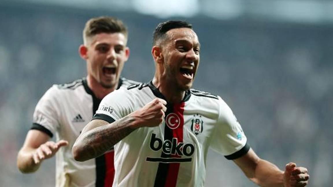 Beşiktaş'ta Josef de Souza takımdan ayrılıyor