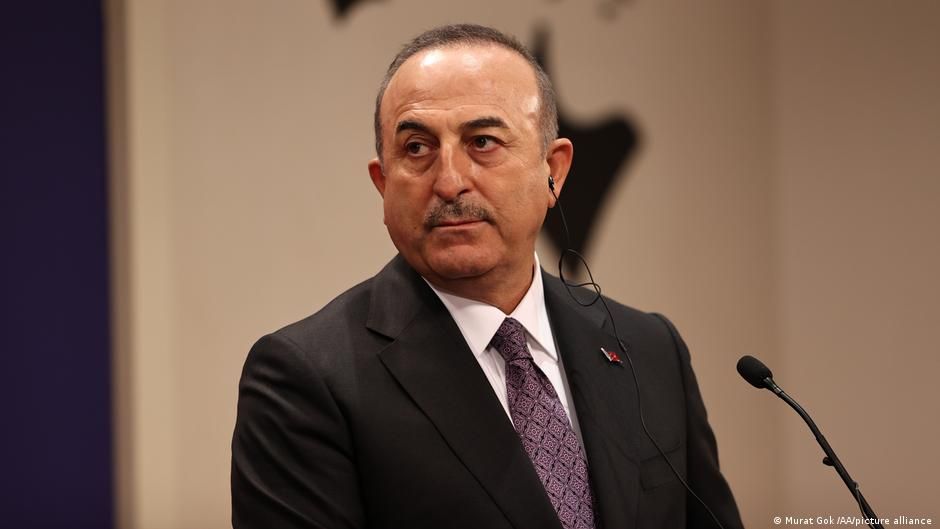 Çavuşoğlu'ndan yabancı kurtarma ekipleriyle ilgili açıklama