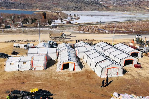 Fransa, Adıyaman'a sahra hastanesi kurdu