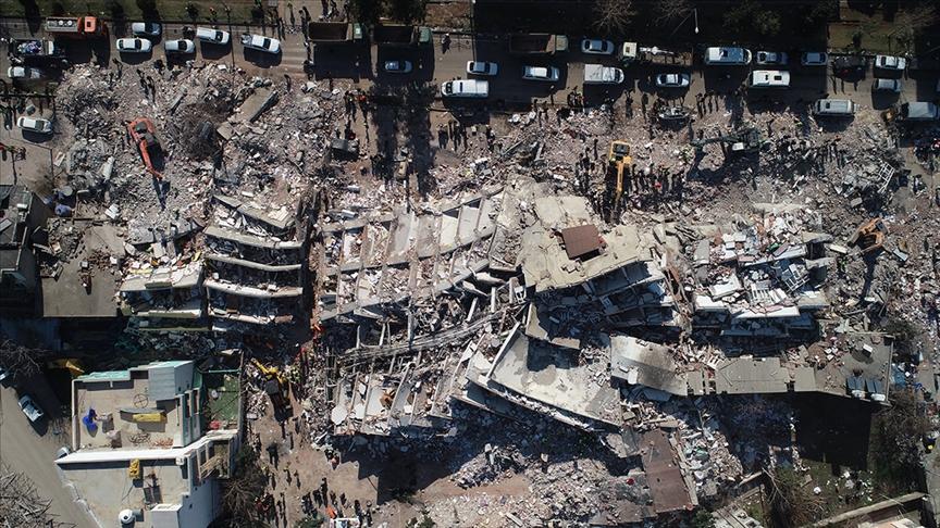 Deprem bölgesinde hırsızlık ve yağma soruşturmalarında, 152 şüpheli tutuklandı