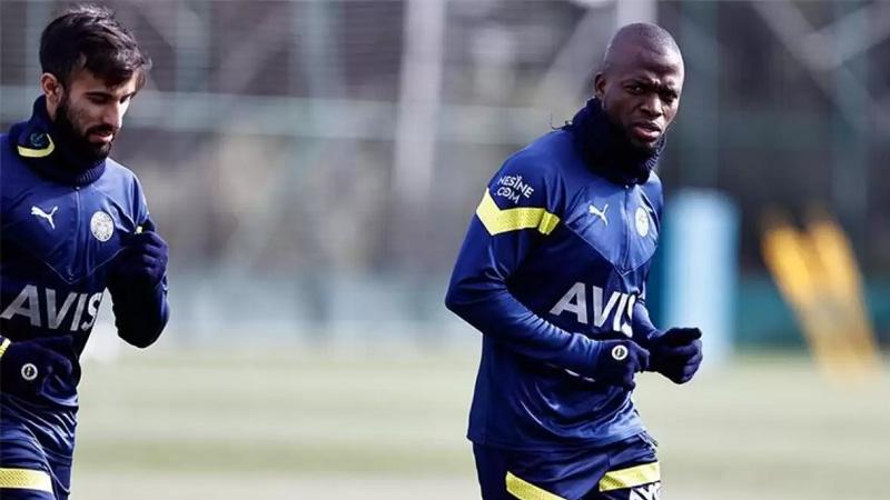 Fenerbahçe'den Enner Valencia'ya yeni teklif