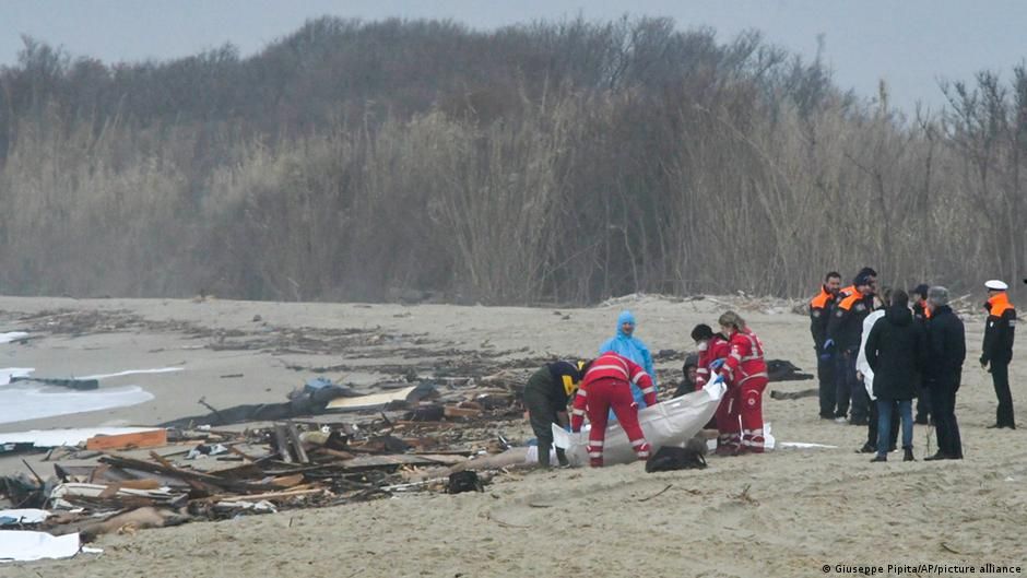 Batan sığınmacı teknesinde can kaybı 62'ye yükseldi