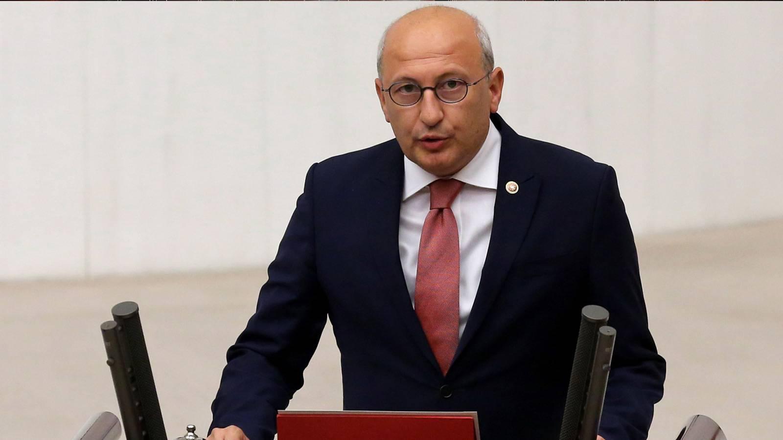 CHP'li Çakırözer: Üniversiteler açılmalı, bilimsellikten ve hukuktan uzak tek adam kararlarıyla bir kuşağımızı daha kaybetmeyelim! 