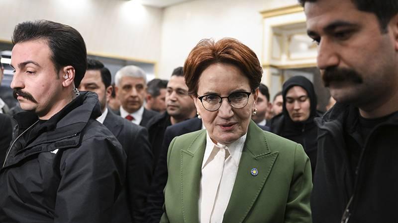 T24 yazarları, Meral Akşener'in açıklamasını ve yaşananları değerlendirdi