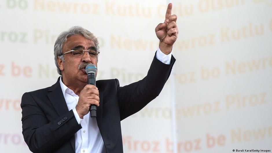 HDP'li Sancar: Kılıçdaroğlu'nu görüşmeye bekliyoruz