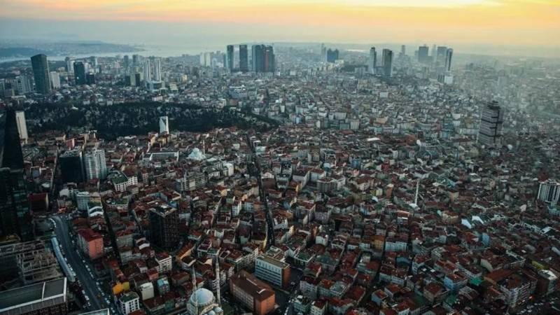 "Çadır kuracak yer kalmadı" diyen Jeolog Prof. Dr. Şen uyardı: İstanbul nüfusu azaltılmalı 