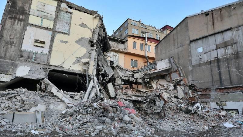 Prof. Dr. Naci Görür: Ne olur alelacele deprem bölgelerinde yenileme çalışmaları yapıp 6 Şubat gibi bir afeti aynı bölgedeki gelecek nesillerimize ihale etmeyelim