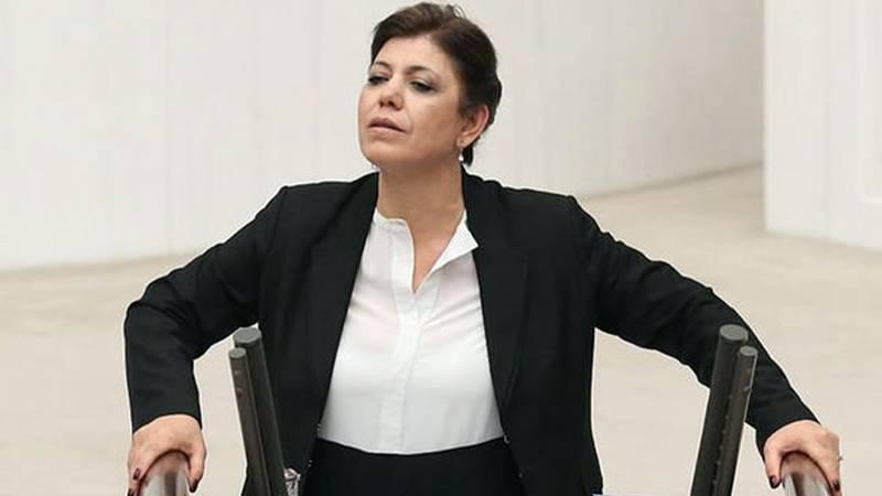 HDP'li Beştaş: AKP, bekası için iktidarını korumak için kadınların yaşam hakkını pazarlık konusu haline getirdi