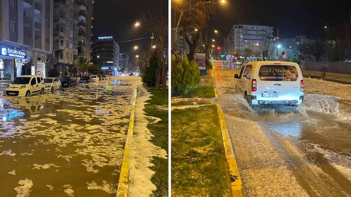 Kilis'te sağanak ve dolu etkili oldu; bazı cadde ve sokaklarda su birikintileri oluştu 