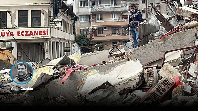 Hatay'da 41 gün sonra enkazdan bir cenaze çıkarıldı: "Baktık, kimse yok’ dediler; ‘bakın’ dediğimiz yerde buldular"