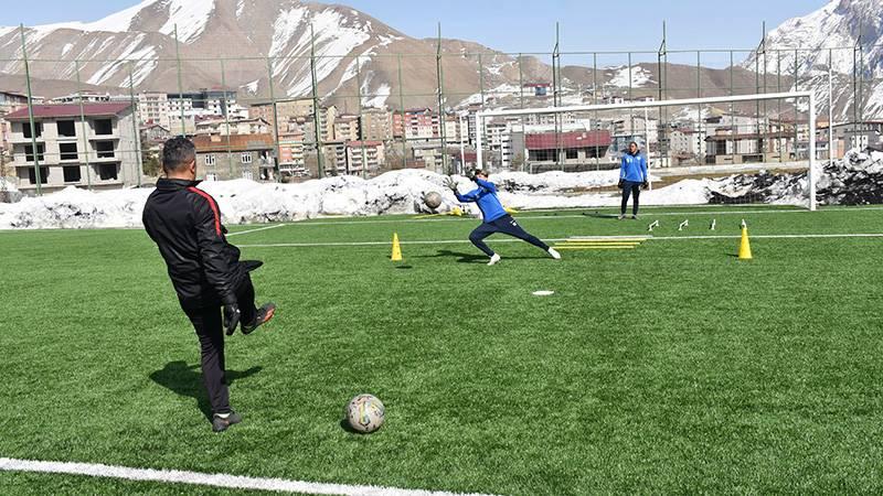 Hakkarigücü Kadın Futbol Takımı, Brezilyalı kaleci transfer etti