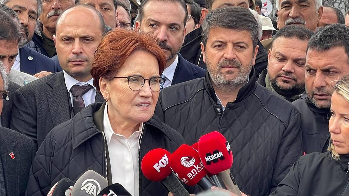 Akşener, Adıyaman'da kadınların "hijyen sıkıntısı"nı duyurdu, Erdoğan'a yanıt verdi: Benim için Silivri soğuk değil, bugüne kadar hiçbir tehdide pabuç bırakmadım!