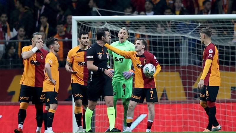 Galatasaray, Lale Orta'yı istifaya davet etti: "Kasıt VAR", "Art niyet VAR", "Operasyon VAR"