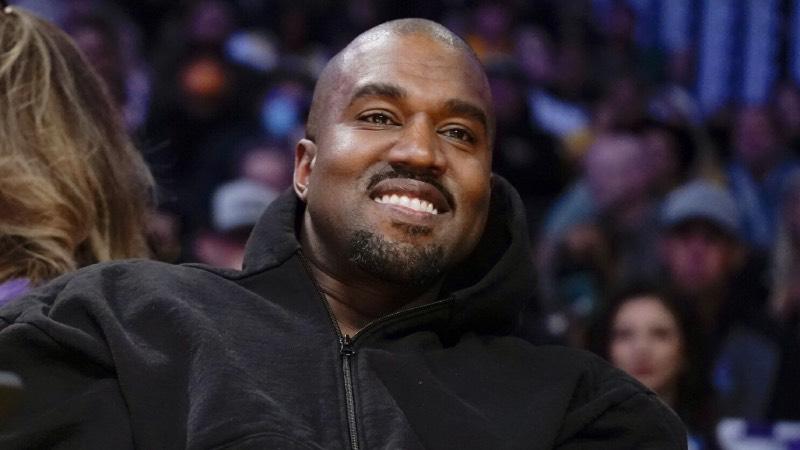 Kanye West’in okulu "Donda Academy" hakkında skandal iddialar: "renkler yasak, sadece bir öğün suşi veriliyor"