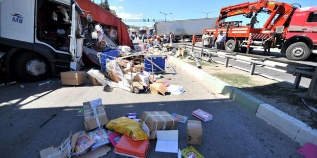 Gemlik'te zincirleme kaza: 1 ölü