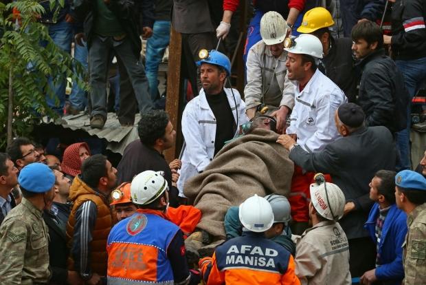 301 madencinin acısı 2 yıl sonra hâlâ yüreklerde; hiç unutmamak için fotoğraflarla Soma katliamı