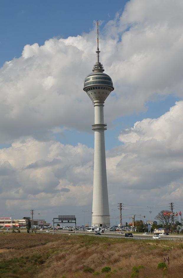 Büyükçekmece'deki helikopter kazasının ardından ilk fotoğraflar