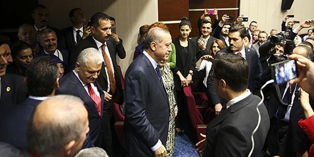 Erdoğan'ın AKP'ye dönüş töreninden fotoğraflar