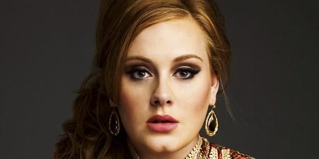 Adele'in bebeği oldu