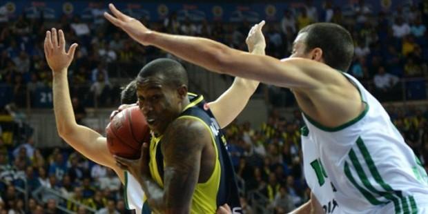 Fenerbahçe, Panathinaikos'u yendi