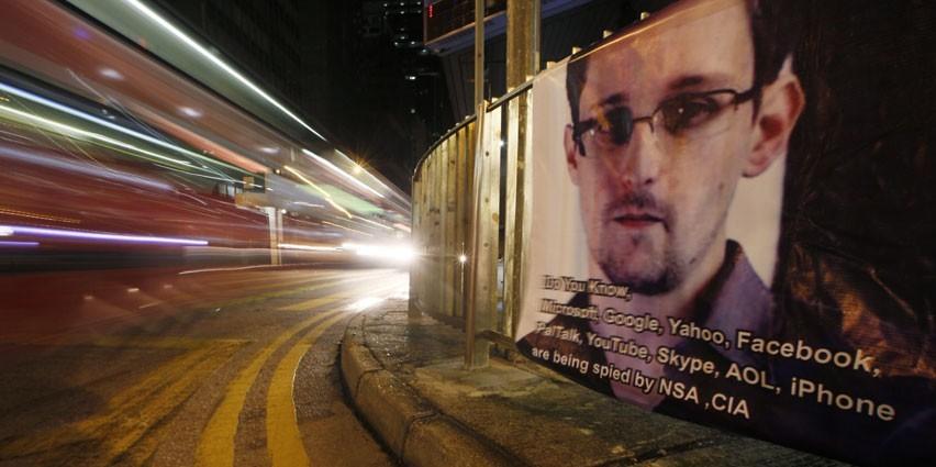 Edward Snowden nerede?