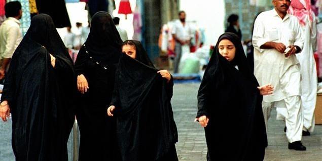 İsviçre'de burka yasağı