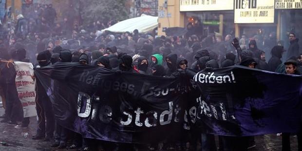 Hamburg'da 'tehlikeli bölge' kanunları