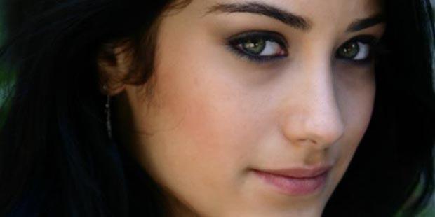 Hazal Kaya'nın Mecnun'u kim?