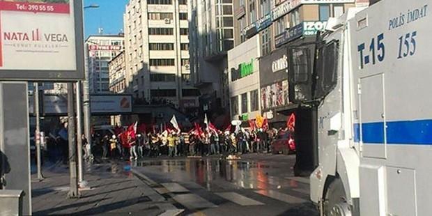 Ankara Gezi eylemerine polis müdahalesi; 17 gözaltı