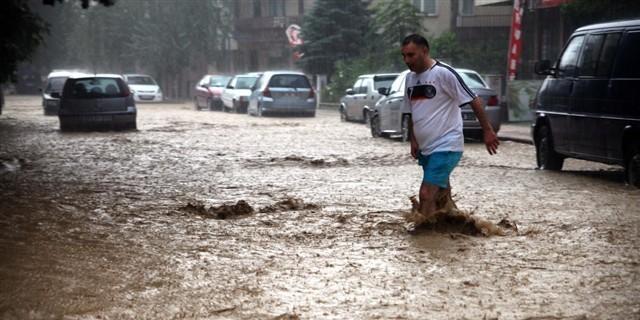 Meteoroloji'den sel uyarısı