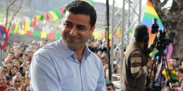 Selahattin Demirtaş kimdir?