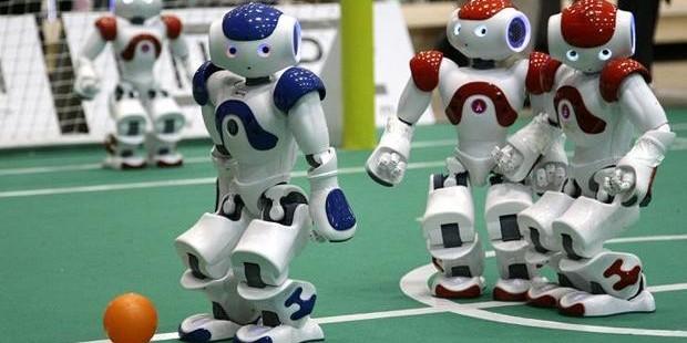 Almanya ve Türkiye'nin robot futbol takımları kozlarını paylaşacak