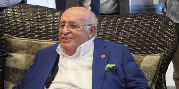 Süleyman Demirel hastaneye kaldırıldı