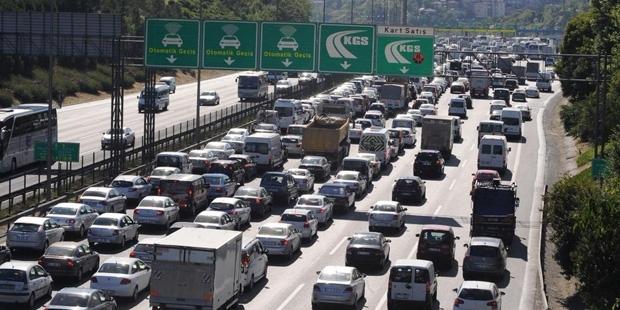 İstanbul'da trafik durdu