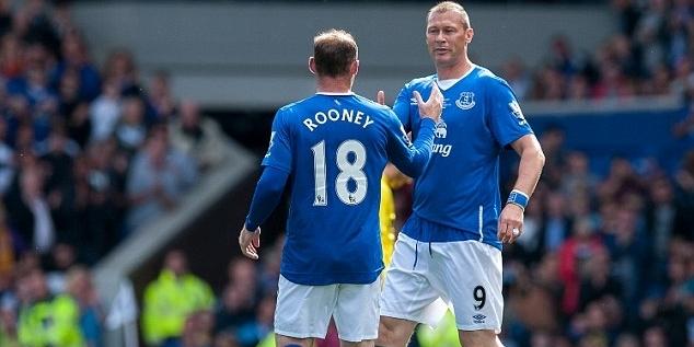 Rooney arkadaşının jübilesi için yeniden Everton'da