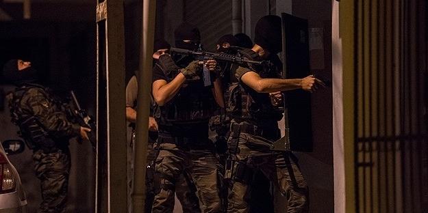 İstanbul'da şafak operasyonu