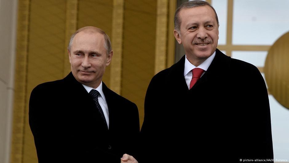 Erdoğan Putin'le telefonlaştı