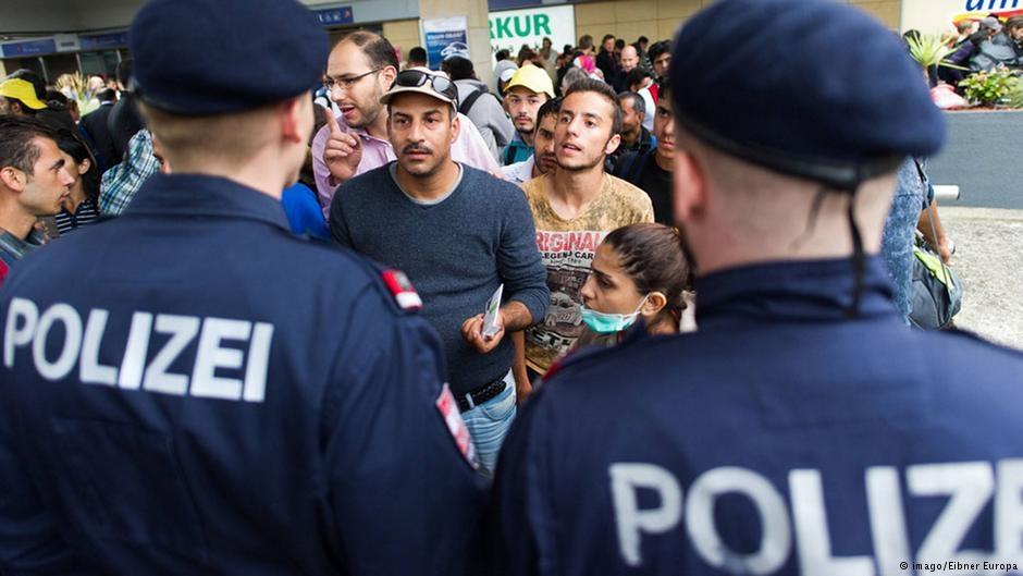 Gabriel: AfD izlensin