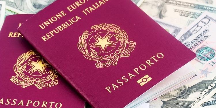 Pasaportlar yeniden değişiyor