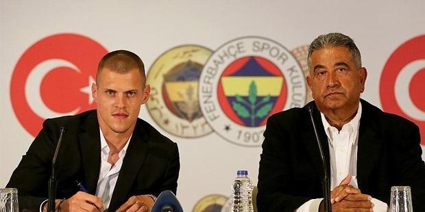 Skrtel resmen Fenerbahçe'de