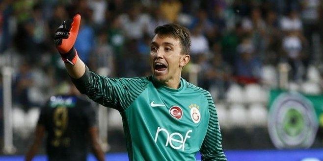 Galatasaray'da Muslera endişesi