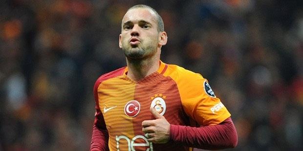 Sneijder'ın kramponları satıldı 