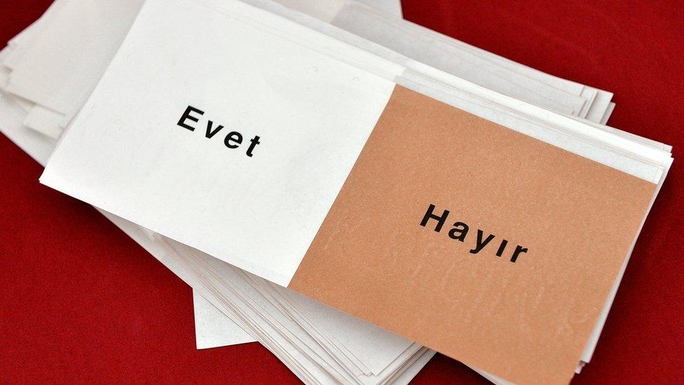 Brüksel'de referandum kavgası