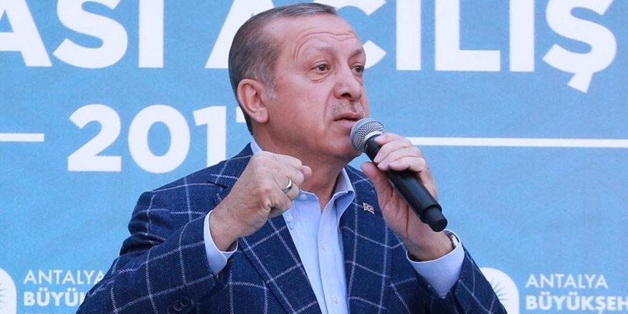 Erdoğan'dan 'Hayır'cı Saadet Partisi'ne: Kadere bak, kimler kimlerle beraber yan yana geliyor