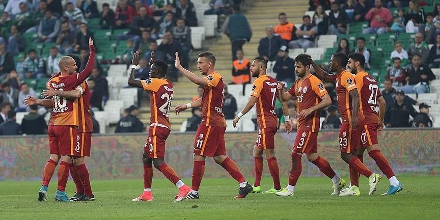  Galatasaray farklı yendi