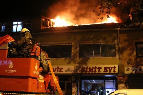 Beşiktaş'ta işyeri yangını