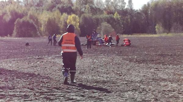 Letonya’da helikopter düştü